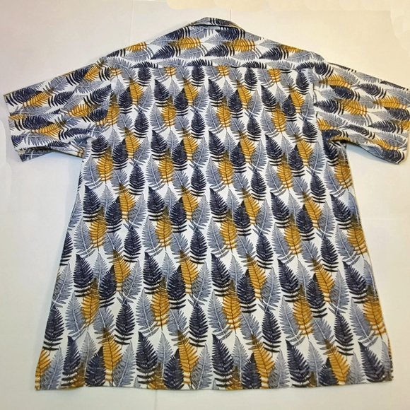 Tommy Bahama Short Sleeve XL - Picture 5 of 6